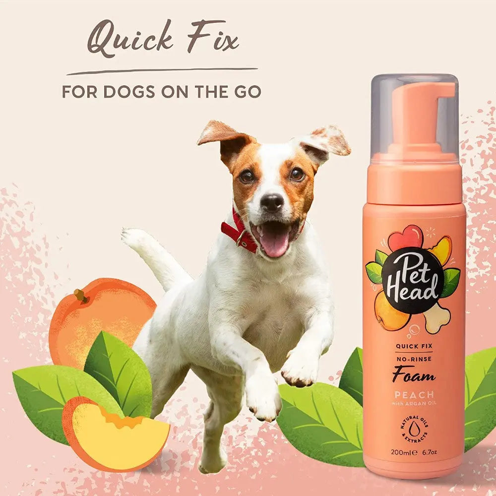 Pet Head Quick Fix foam for dogs, peach scent, no-rinse formula for on-the-go grooming.