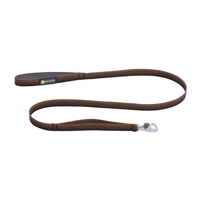 Durable brown dog leash with a sturdy clip for secure walks and outdoor adventures.