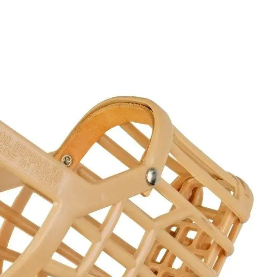Plastic shopping basket with a sturdy handle, ideal for grocery shopping and everyday use.