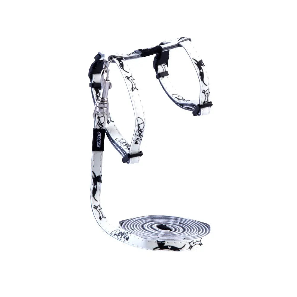 Stylish dog harness and leash set with a trendy black and white star pattern for comfortable walks.