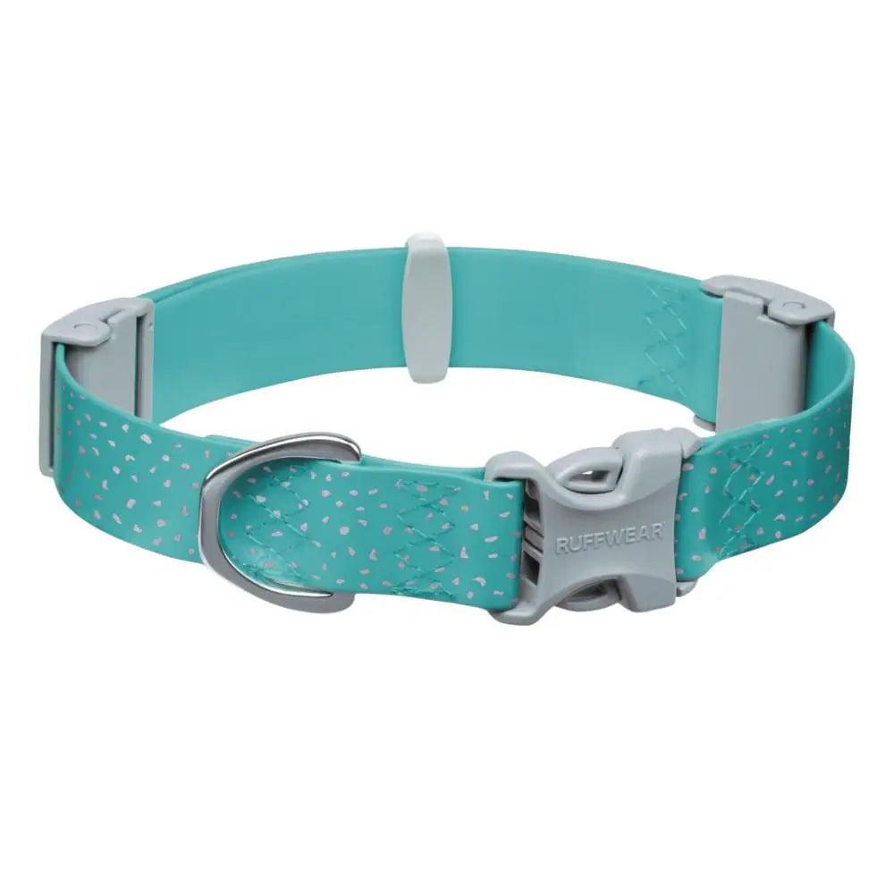 Turquoise dog collar with adjustable buckle and durable design for pet comfort and style.