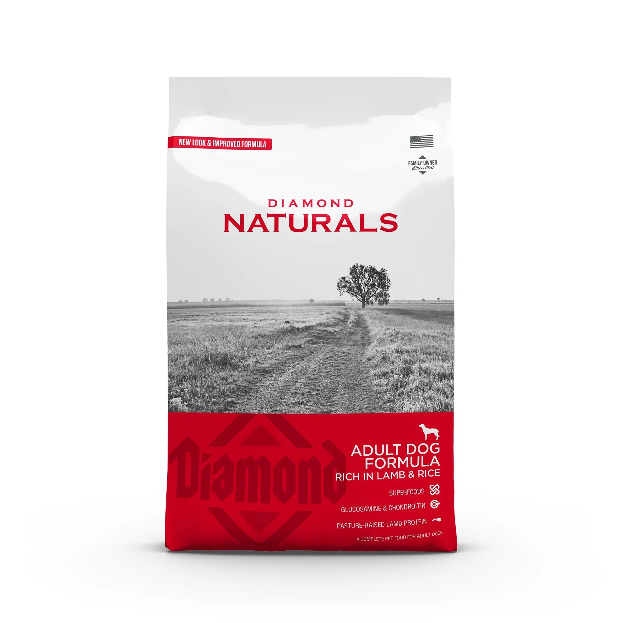 Diamond Naturals Adult Dog Formula bag featuring lamb and rice, designed for optimal canine nutrition.