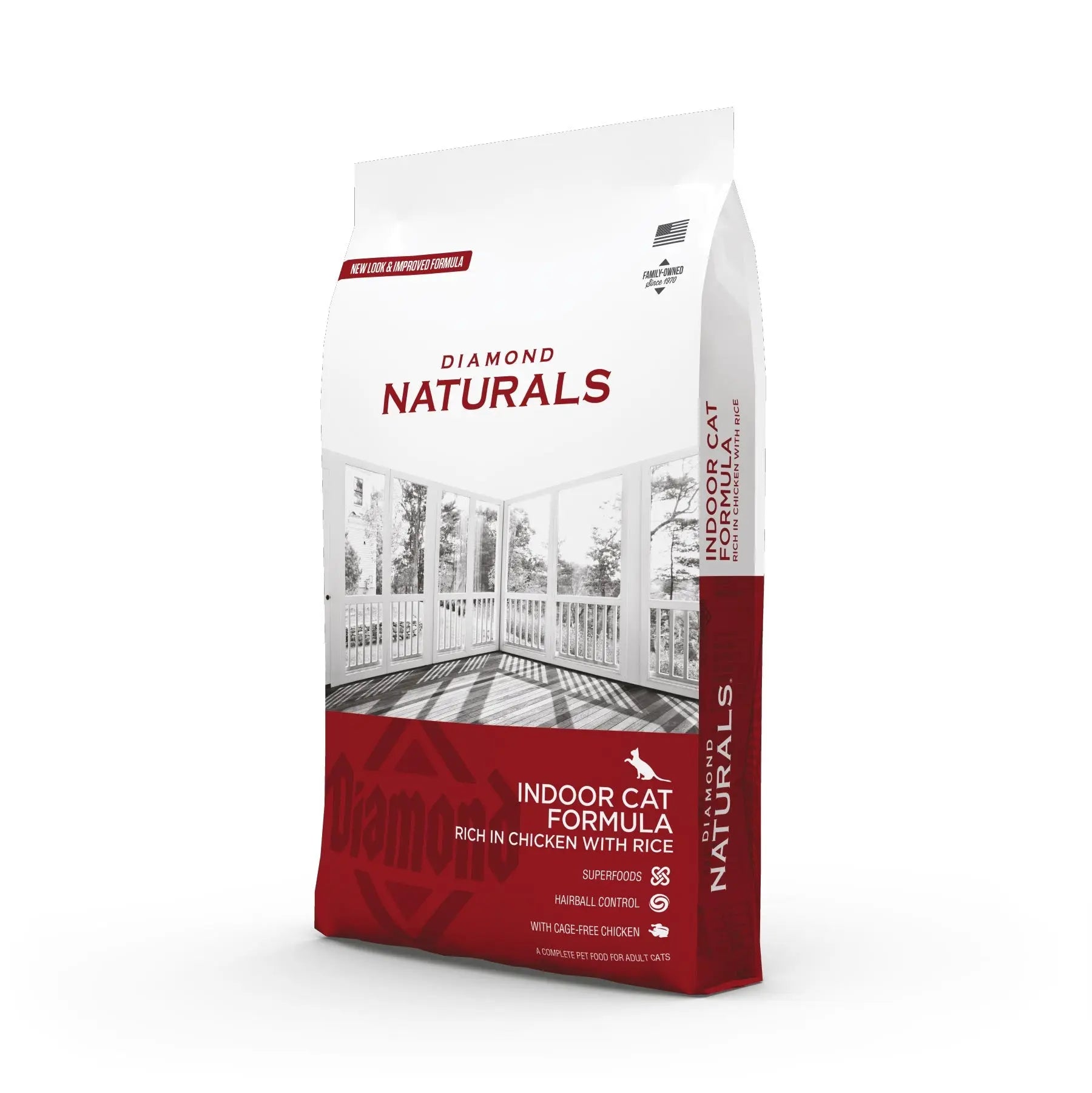 Diamond Naturals Indoor Cat Formula bag featuring chicken and rice for optimal feline nutrition.