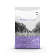Diamond Naturals kitten food bag featuring chicken and rice formula for healthy growth.
