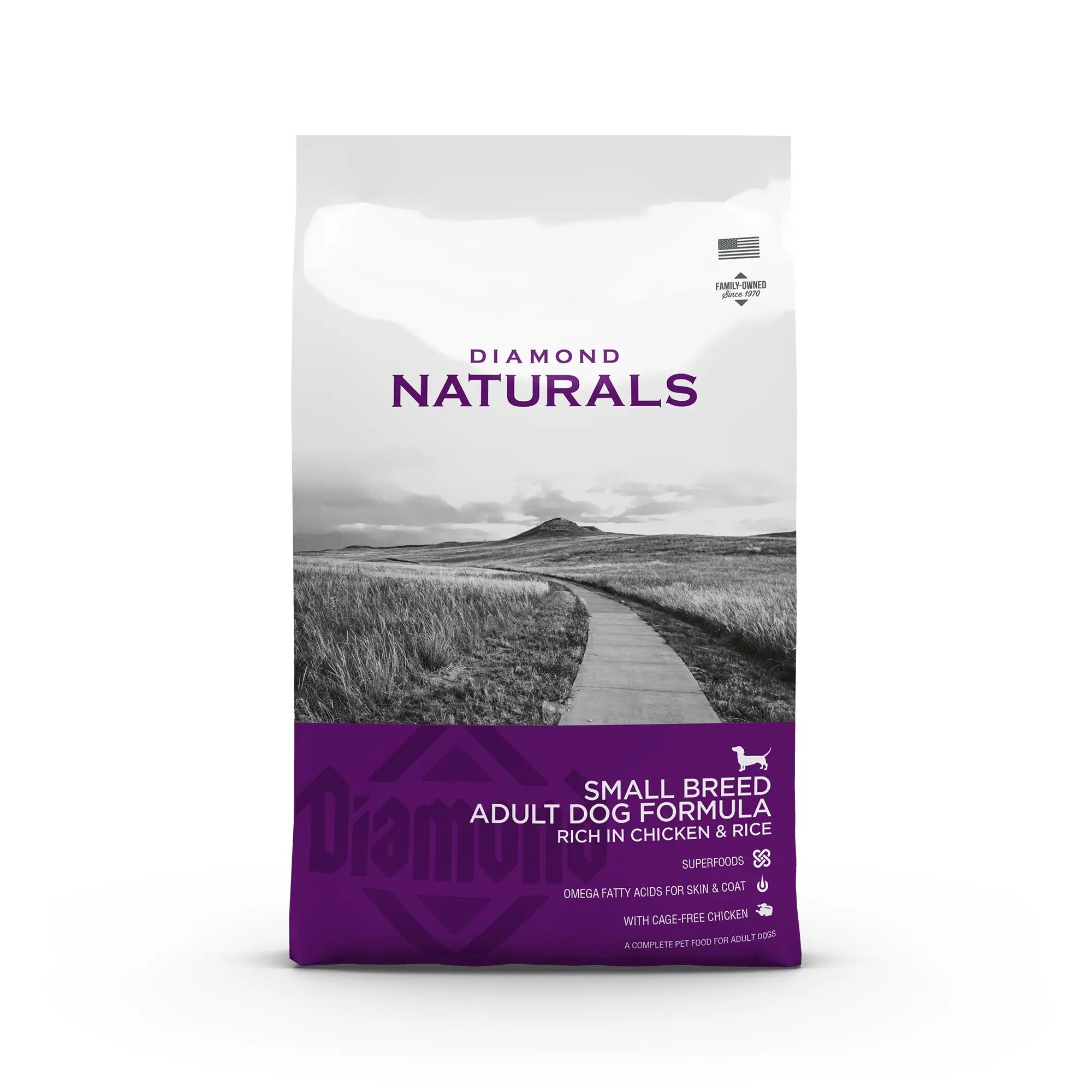 Diamond Naturals Small Breed Dog Food bag featuring chicken and rice, designed for adult dogs.