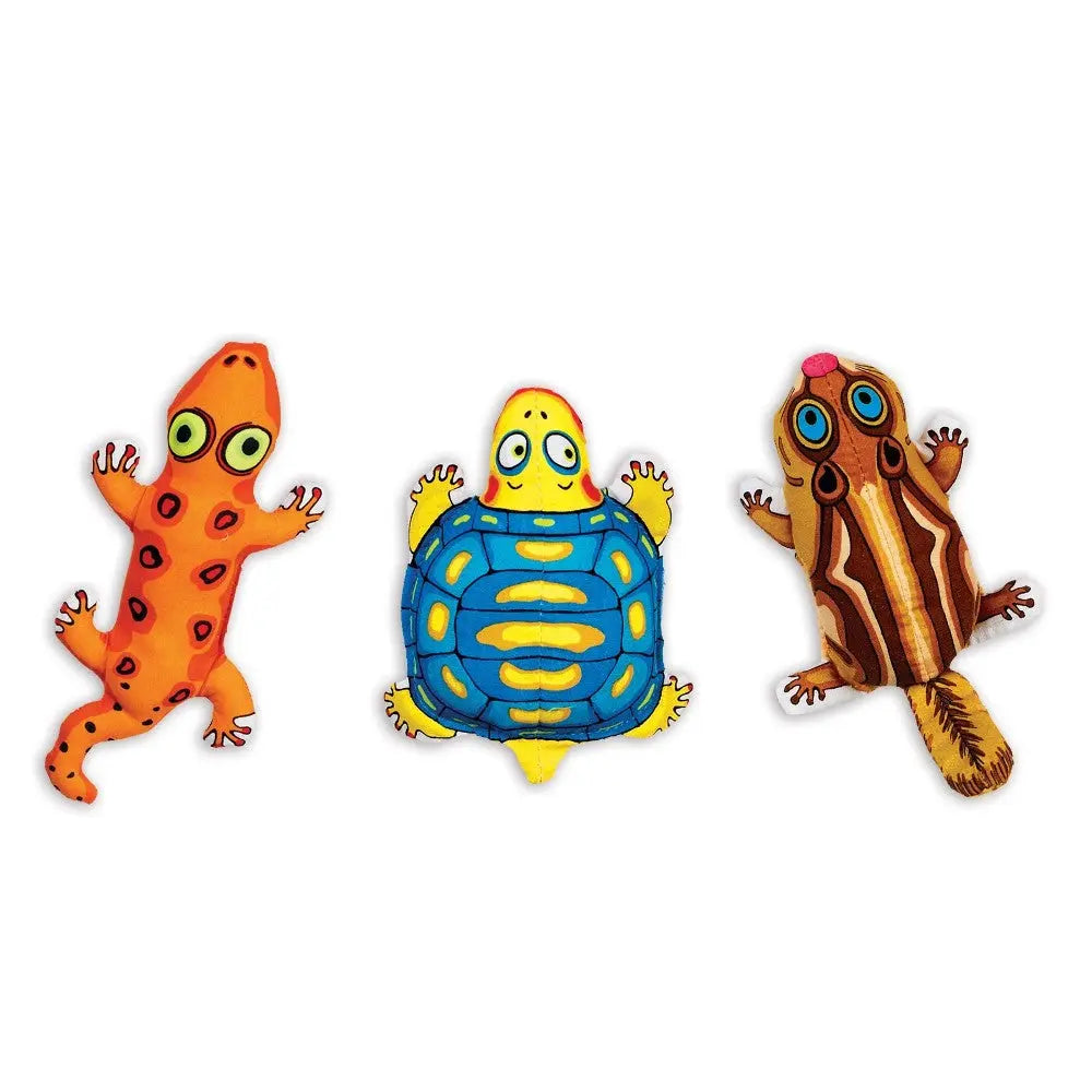 Colorful plush toys of a gecko, turtle, and chipmunk for playful pet entertainment.