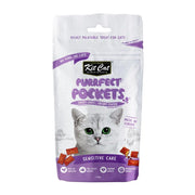 Crispy cat treat pouch with creamy center, designed for sensitive care and fussy eaters.