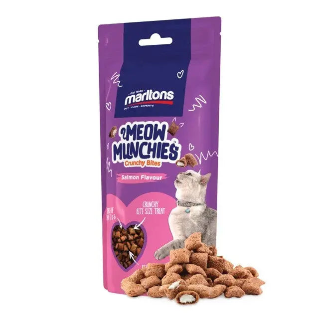 Marltons Meow Munchies salmon-flavored crunchy bites for cats in a vibrant packaging.