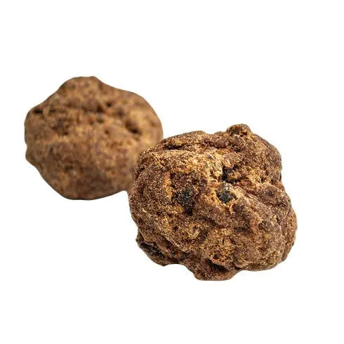 Natural pet food nuggets, rich in nutrients and flavor for healthy pets.