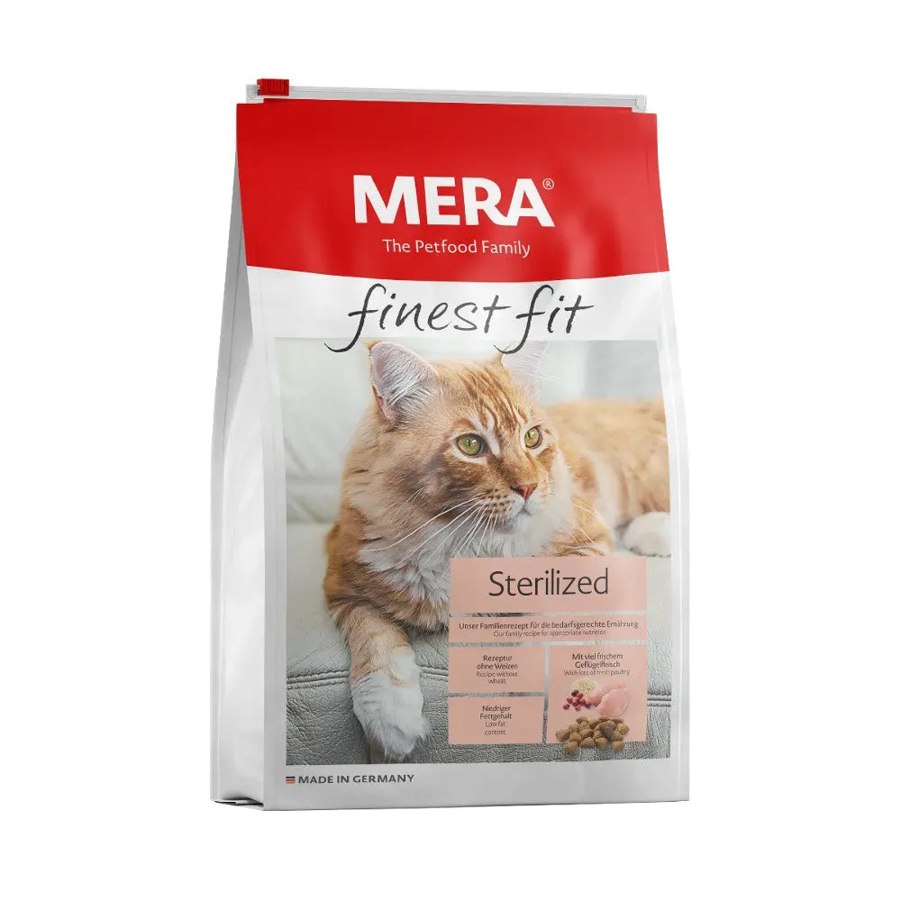 MERA finest fit cat food bag for sterilized cats, featuring a healthy ingredient blend and appealing packaging.