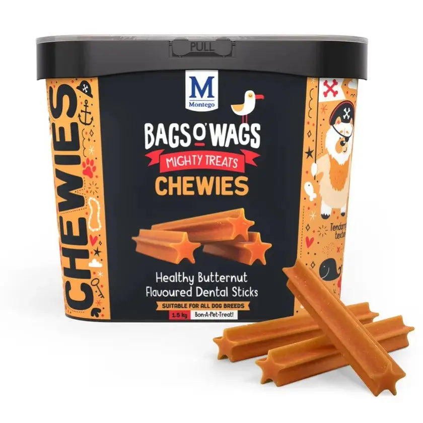 Healthy butternut-flavored dental sticks for dogs in a vibrant packaging.