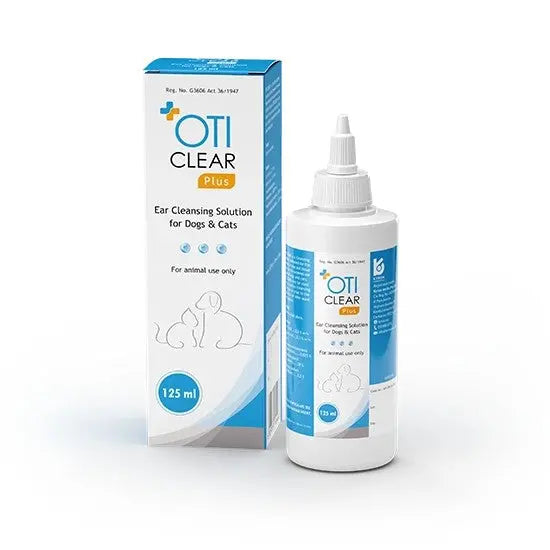 Ear cleansing solution for dogs and cats in a 125 ml bottle with packaging.