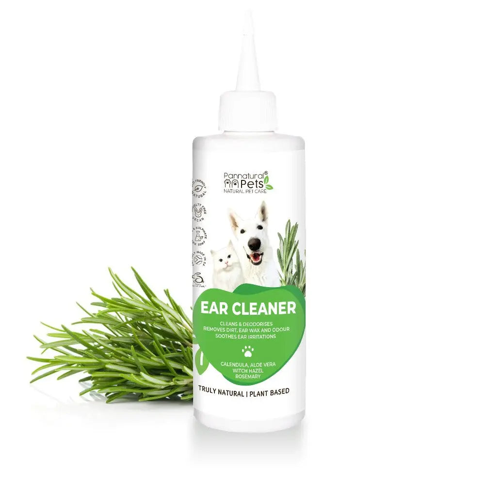 Natural ear cleaner for pets, featuring aloe vera and rosemary for soothing and odor removal.
