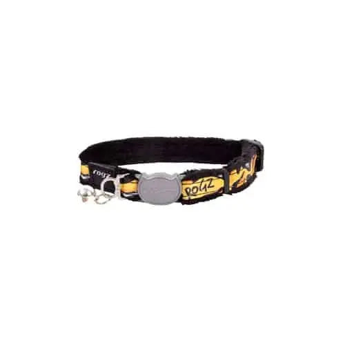 Cat collar with adjustable strap, featuring a stylish design and safety breakaway clasp.