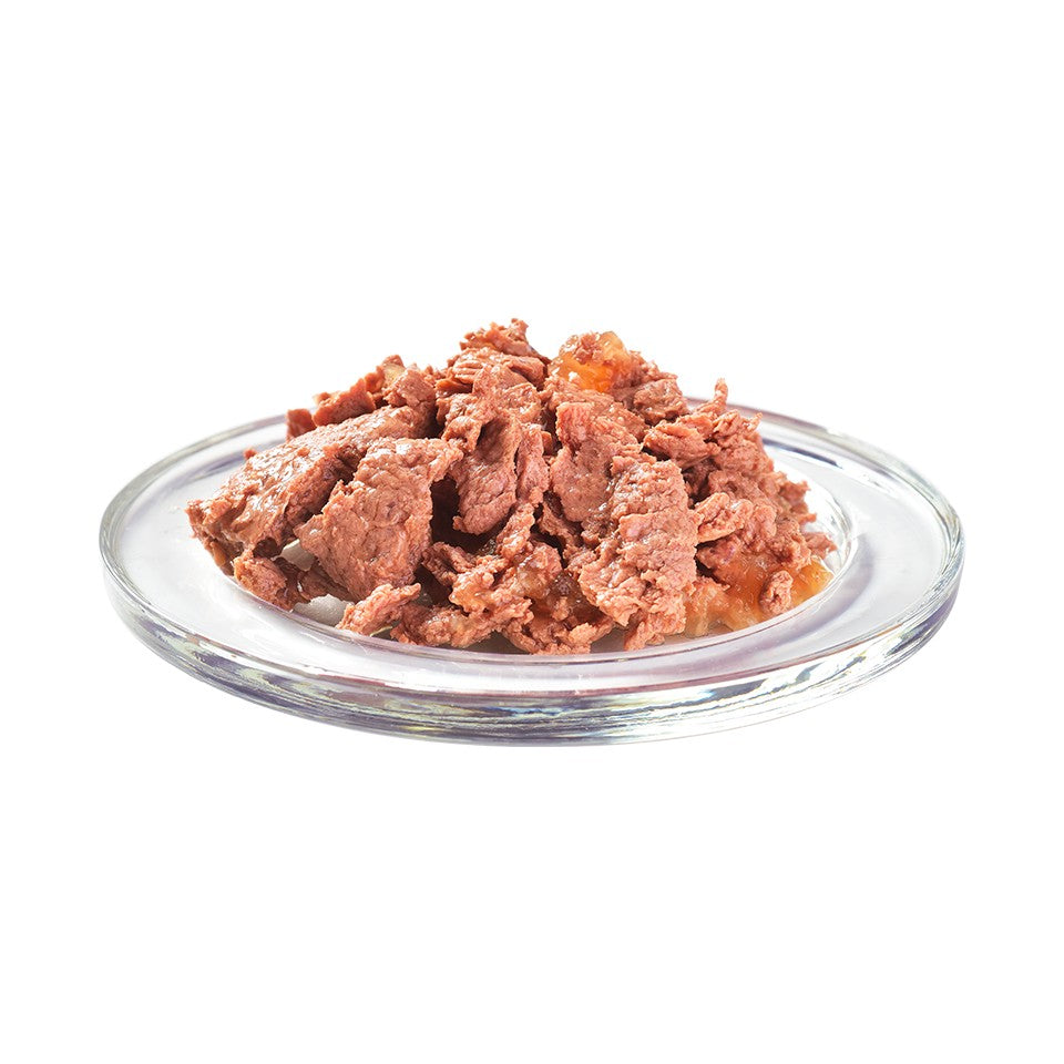 Brit Premium Delicate Chicken Fillets in Jelly Cat Food Pouch Close Up