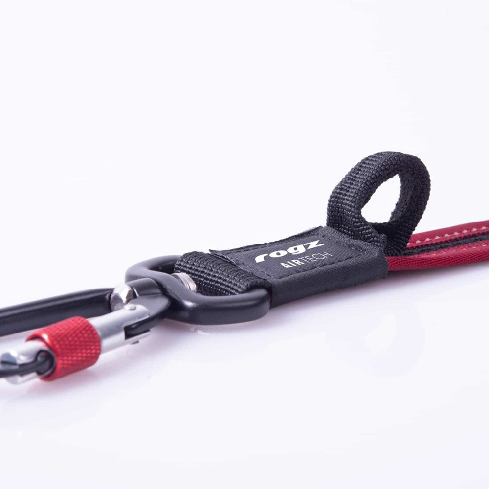 Rogz Airtech Multi Lead Close Up of Leash Clasp