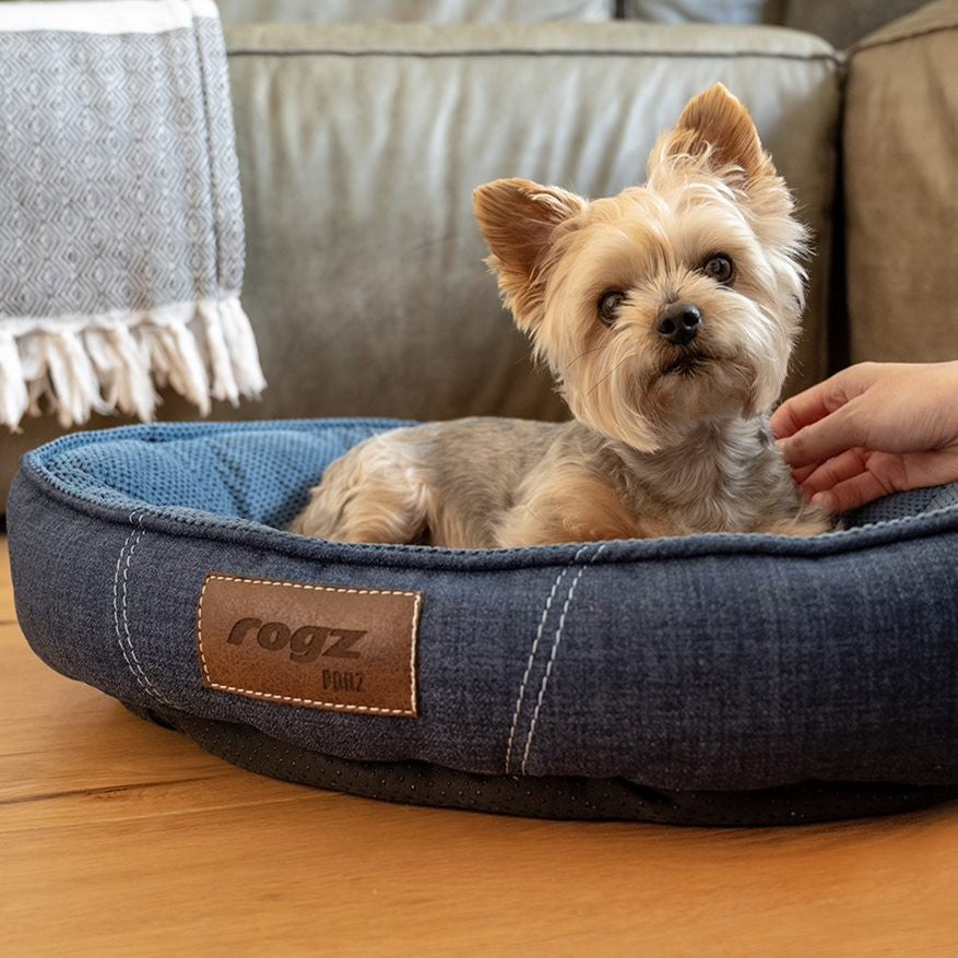 Rogz Lounge Oval Walled Bed - Navy