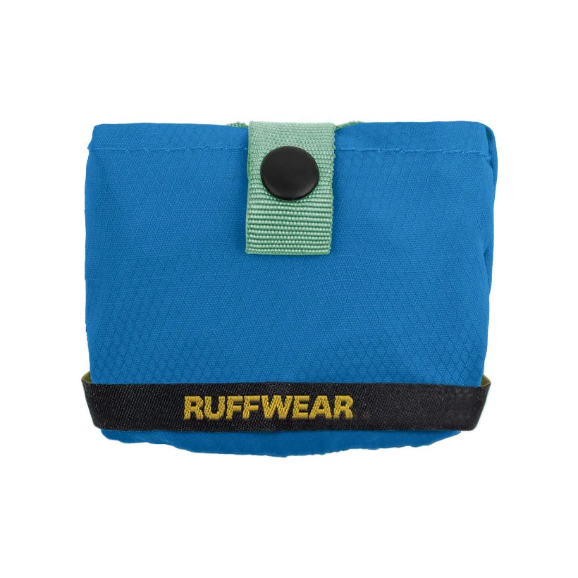 Ruffwear Trail Runner Ultralight Dog Bowl - lifestyle image with pet SA