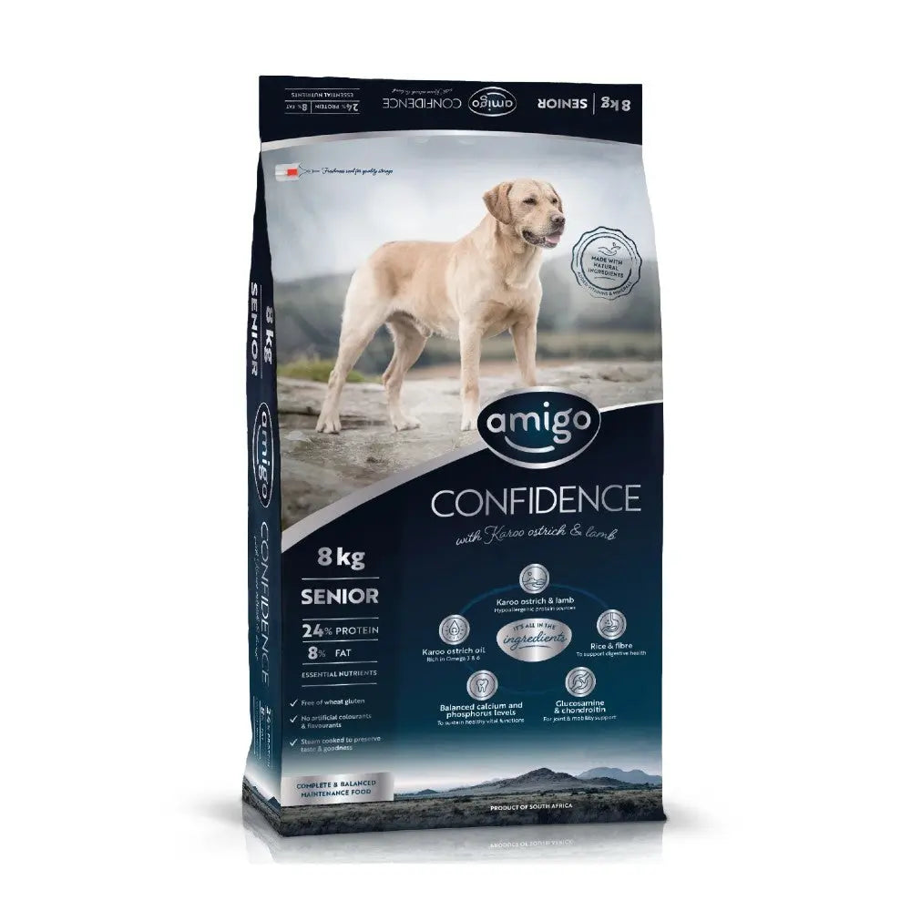 Amigo Confidence Senior dog food bag, 8 kg, featuring a healthy Labrador on the packaging.