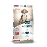 Dog food bag featuring Integrity brand, 8 kg, designed for adult dogs with high protein content.