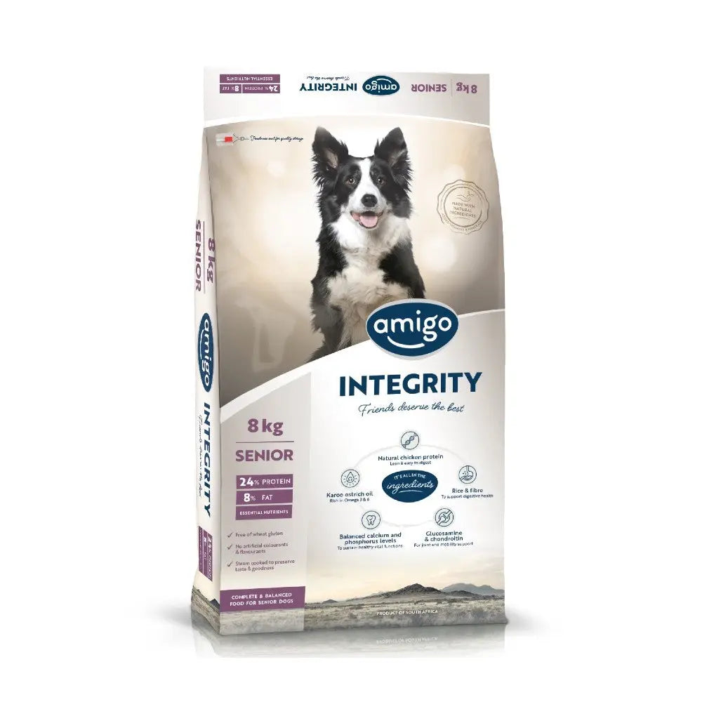 Amigo Integrity Senior dog food bag, 8 kg, featuring a healthy formula for older dogs.