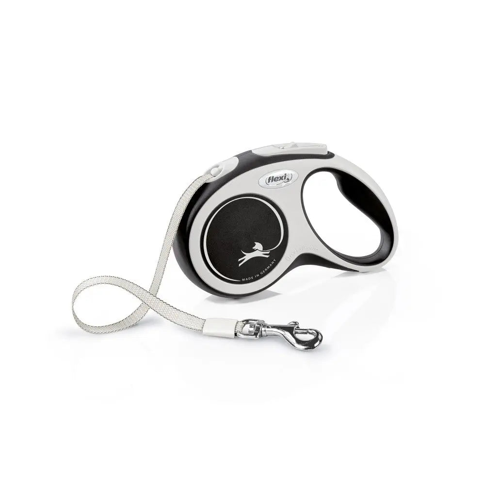 Retractable dog leash with ergonomic handle and durable design for comfortable walks.