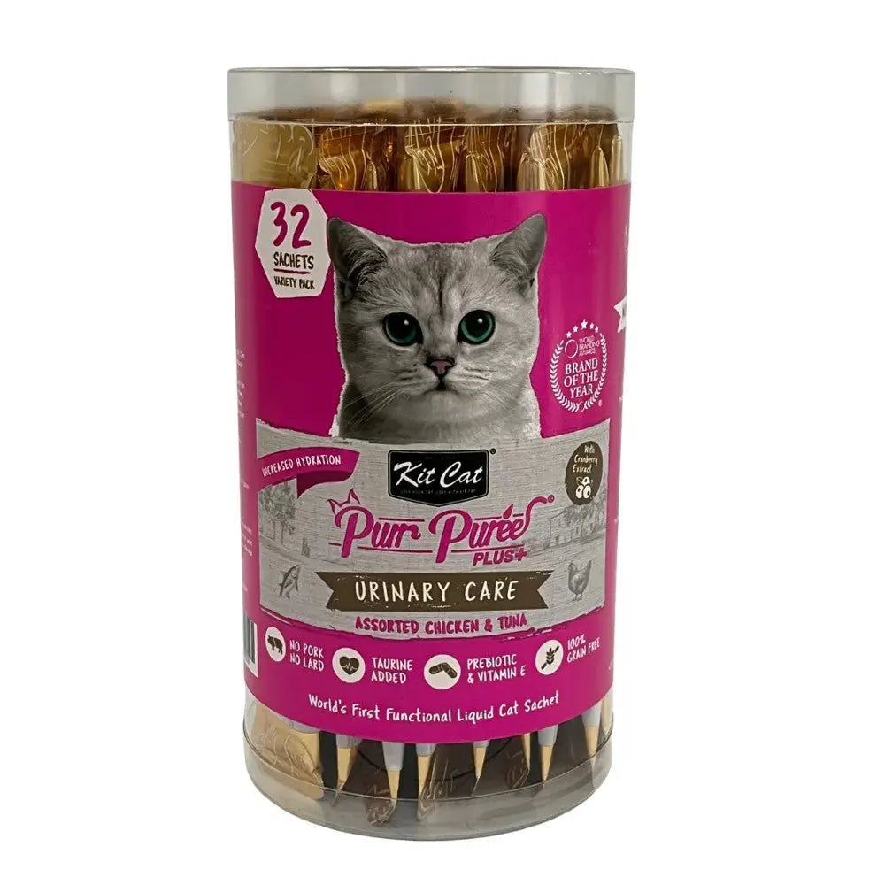 Kit Cat Purr-Purée Plus urinary care cat treats in a 32-sachet pack with chicken and tuna flavors.