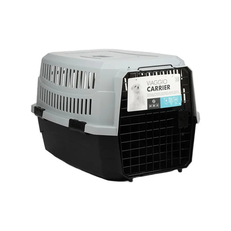 Pet carrier for safe travel, featuring a sturdy design and ventilation for comfort.