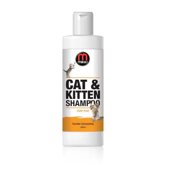 Mikki Cat & Kitten Shampoo in Crisp Pear for gentle grooming and clean fur.