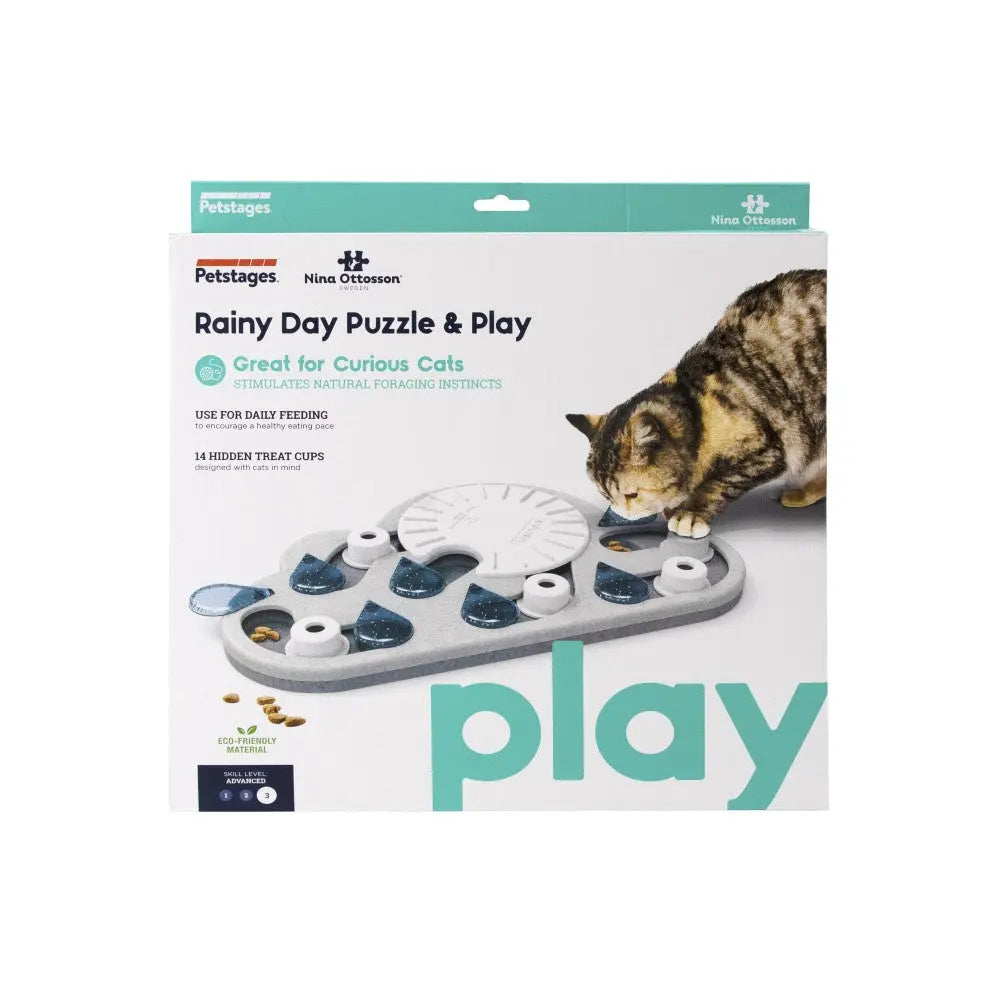 Cat puzzle toy for stimulating natural foraging instincts and daily feeding activities.