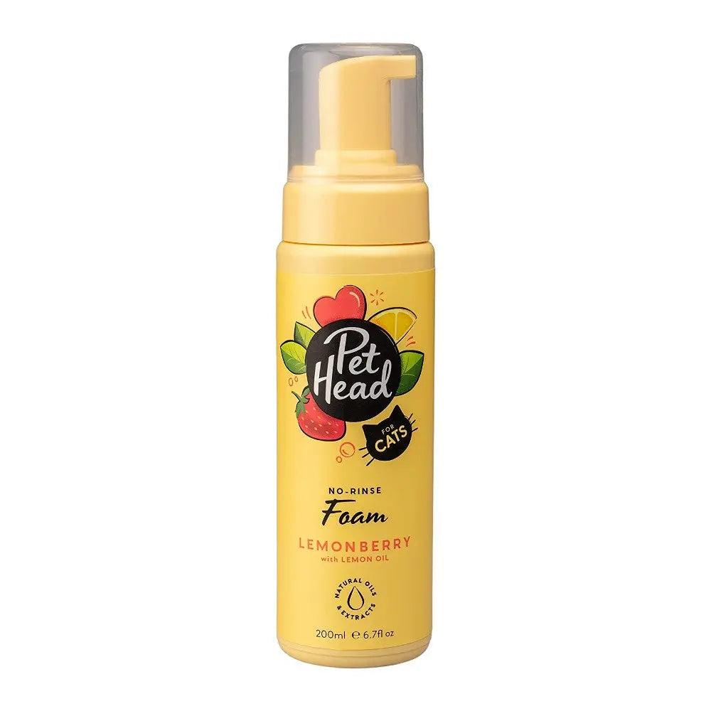 Pet Head Lemonberry no-rinse foam for cats, infused with lemon oil for a fresh, clean coat.
