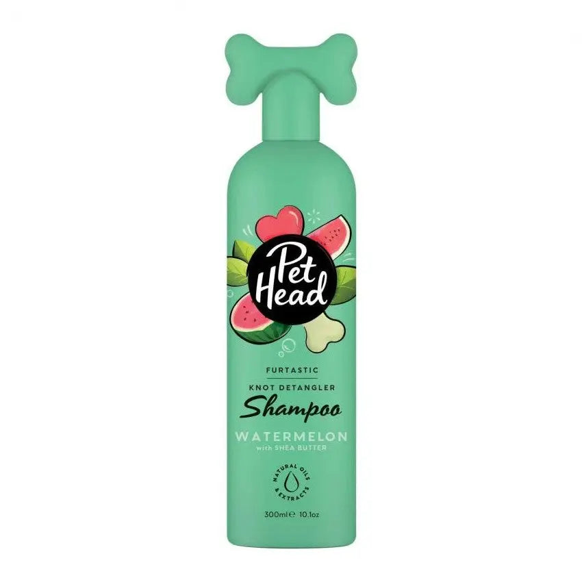 Pet Head Knot Detangler Shampoo in Watermelon scent for easy pet grooming and detangling.