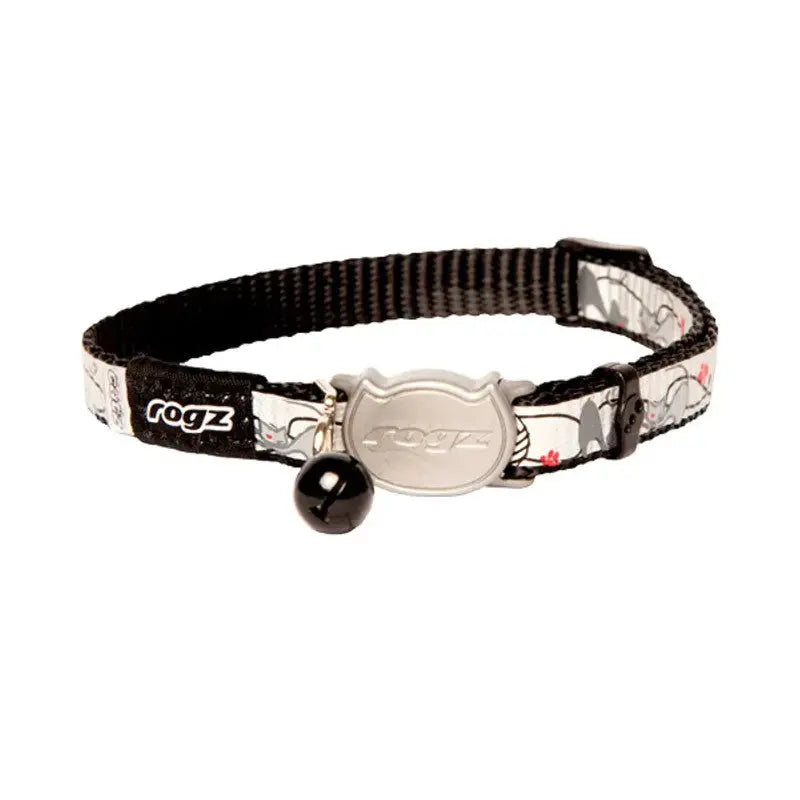 Black cat collar with a bell, featuring a playful design and adjustable strap for comfort.