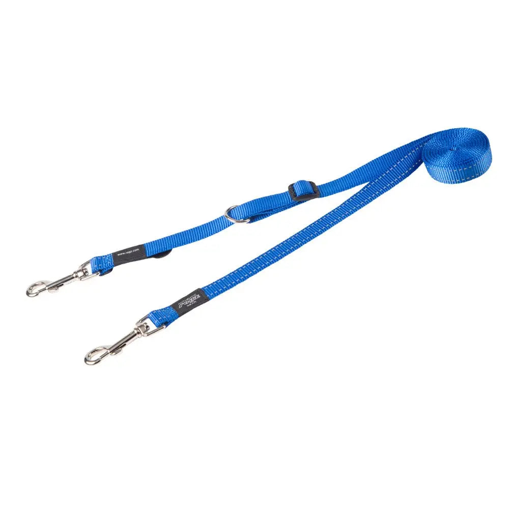 Blue dual dog leash with adjustable length and sturdy clips for secure walking.