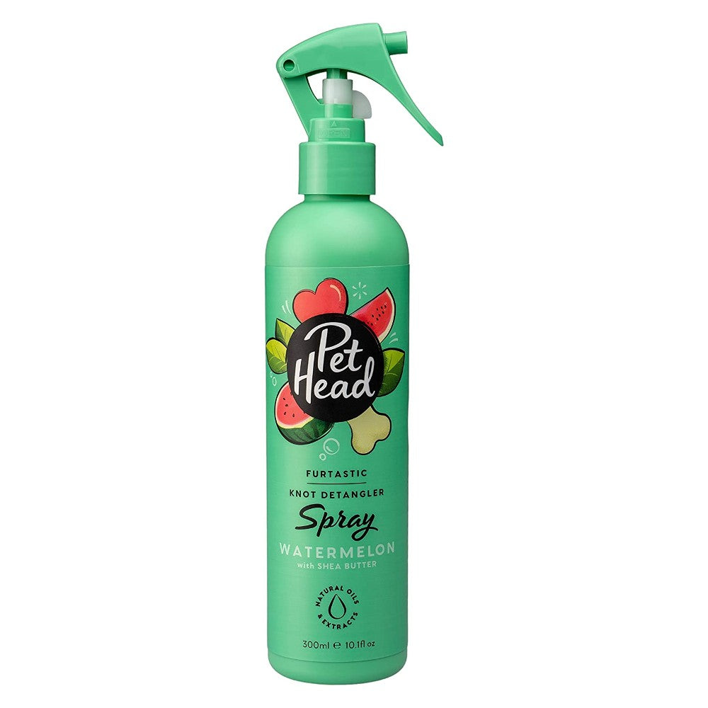 Pet Head Furtastic Spray - lifestyle image with pet Canine & Co South Africa